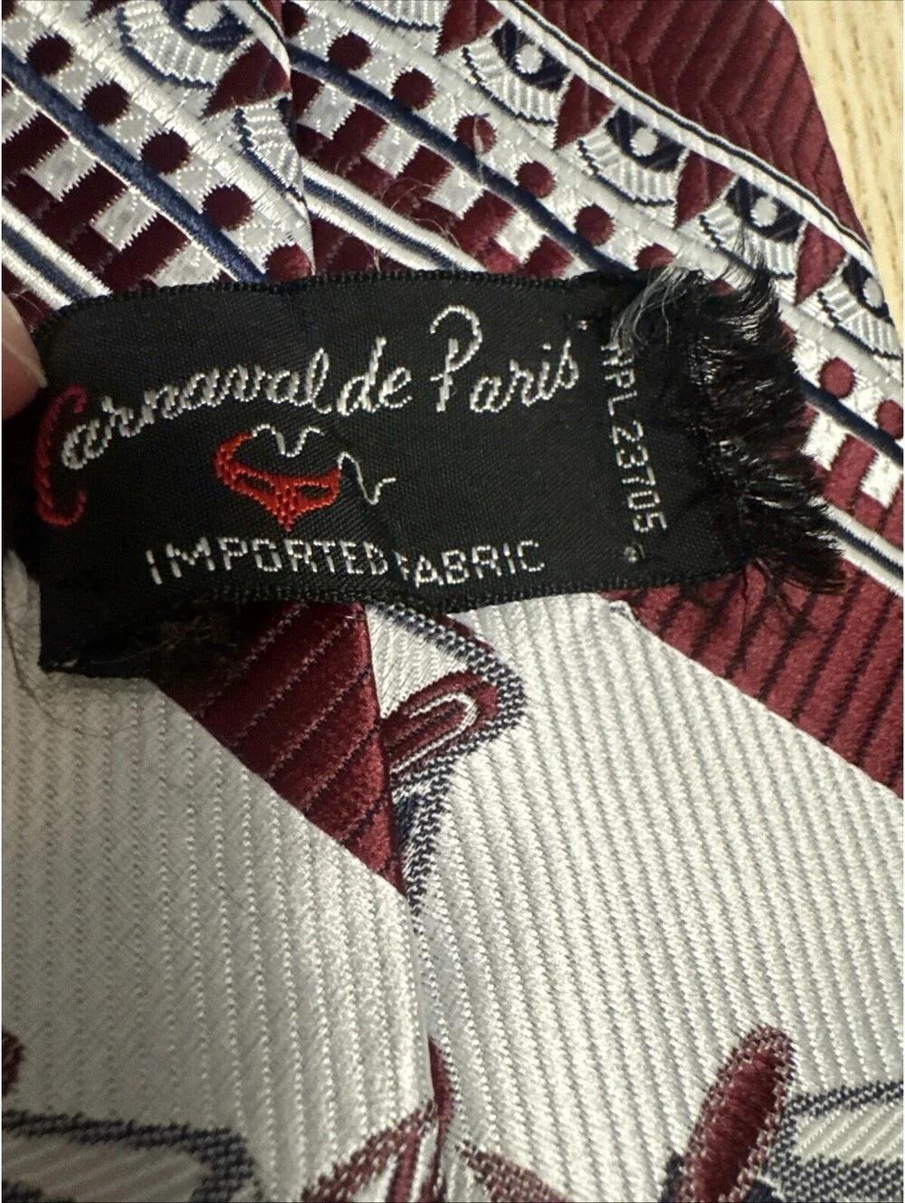 Vtg Carnaval de Paris Wide Kipper Tie Classic Antique Car Novelty Red Light Blue